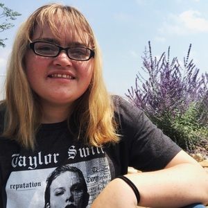 Meet your Posher, Emily